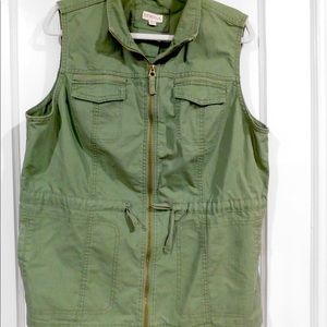 Merona - Green army style vest with Zipper